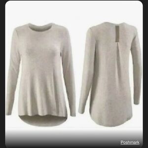 CAbi Style 3062 Pamper Me Long Sleeve Knit Top Size Large EUC